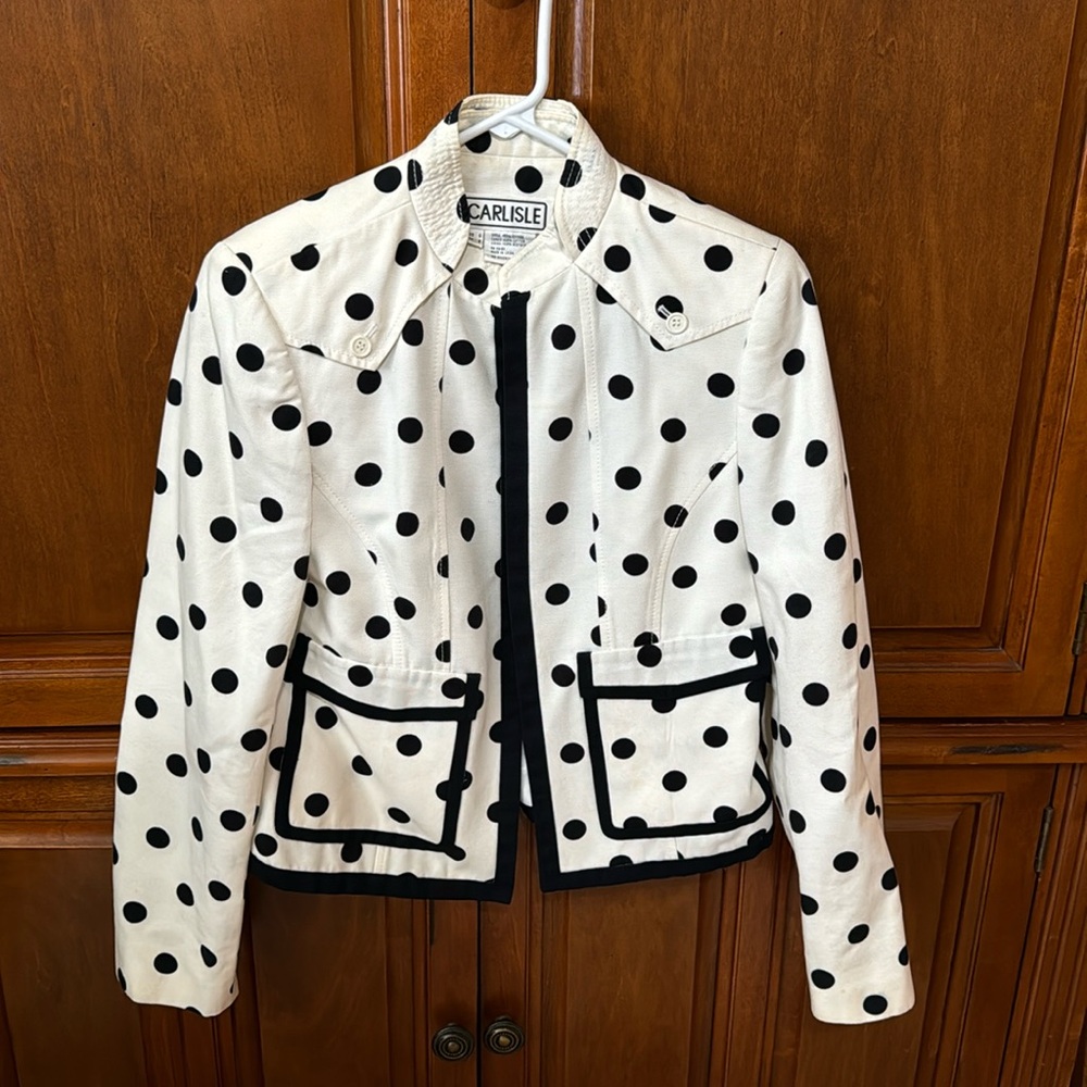 Carlisle Single Button Blazer